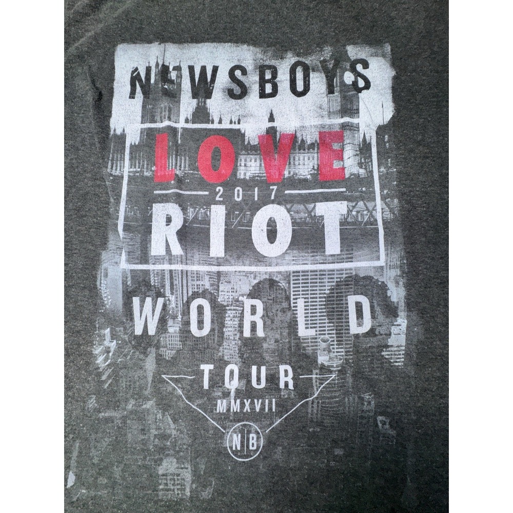 News Boys Love Riot 2017 World Tour  Graphic Print Grey T-Shirt Womens Medium - Picture 2 of 7